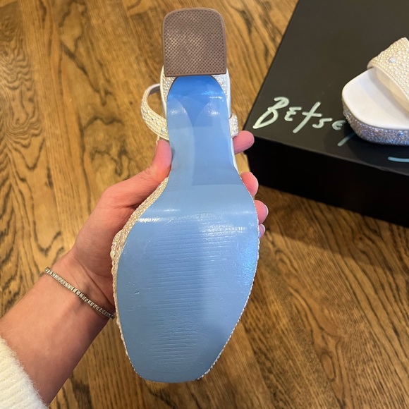 Betsey Johnson Beth Pearl Platform Heels - Picture 8 of 11